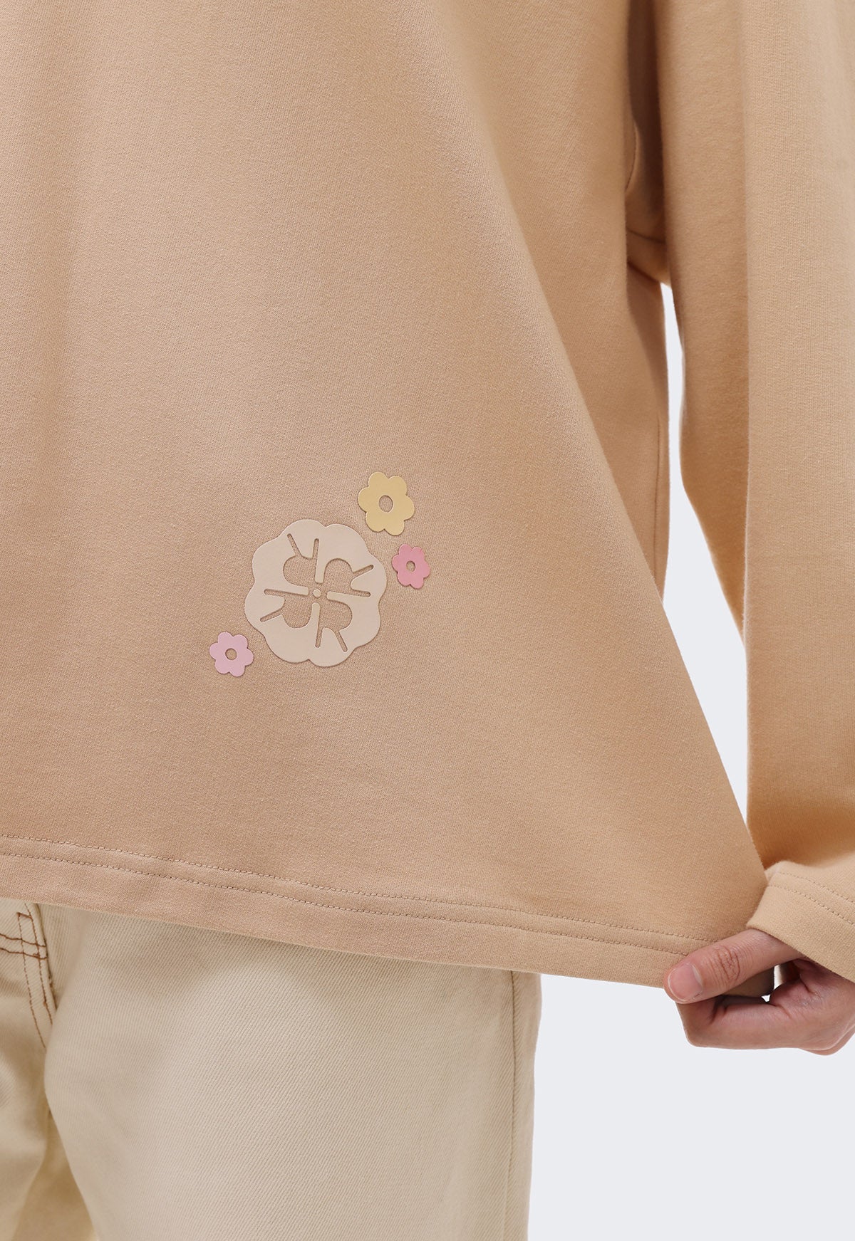 CHARMY TOP