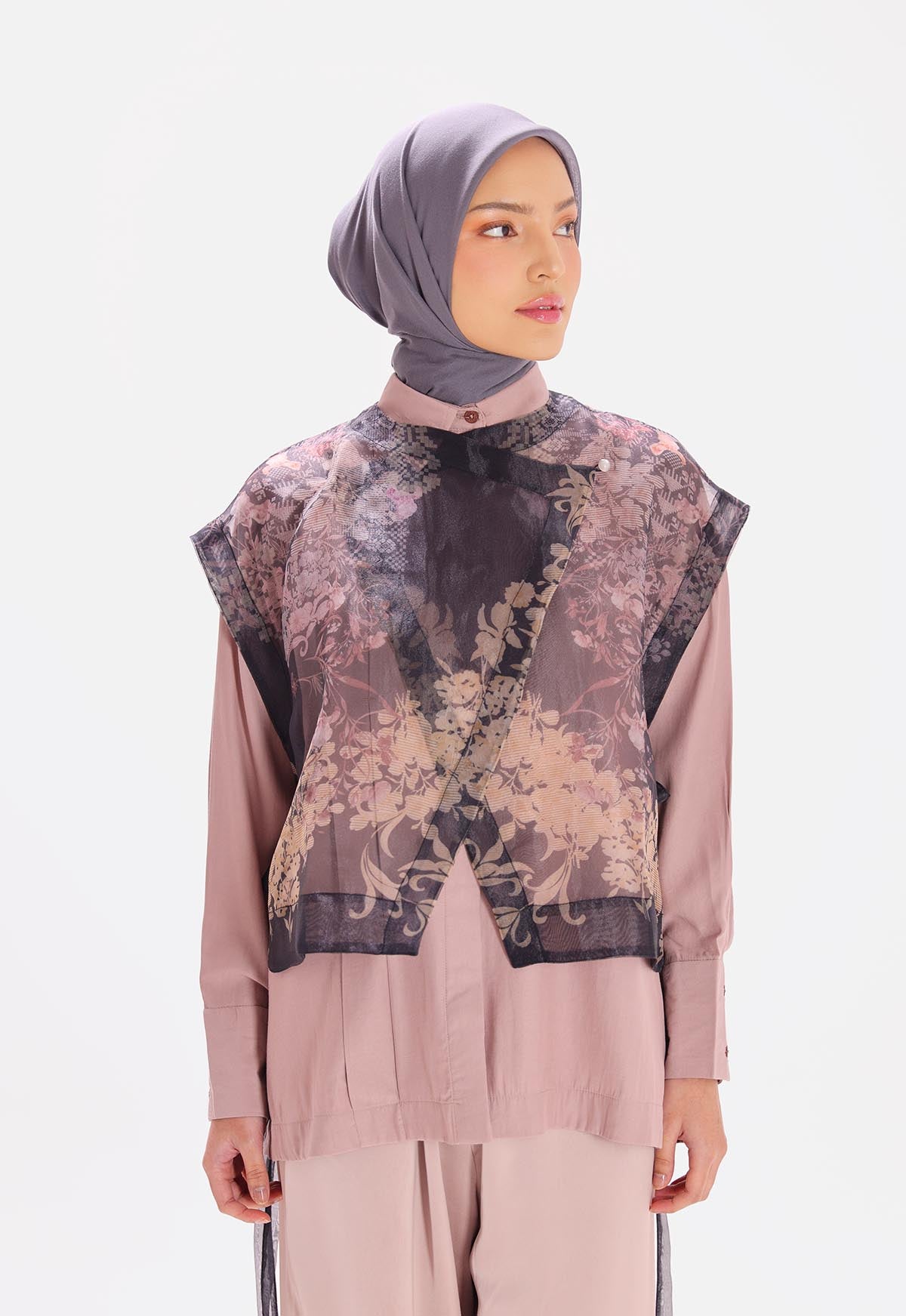 REA VEST