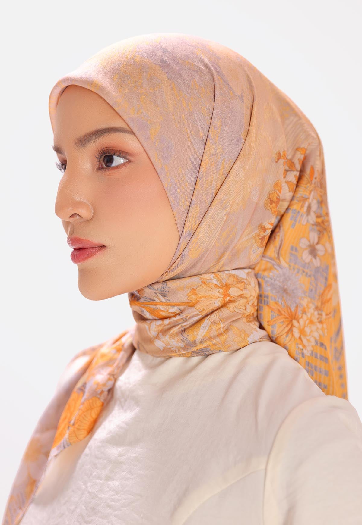 HAIFA SCARF