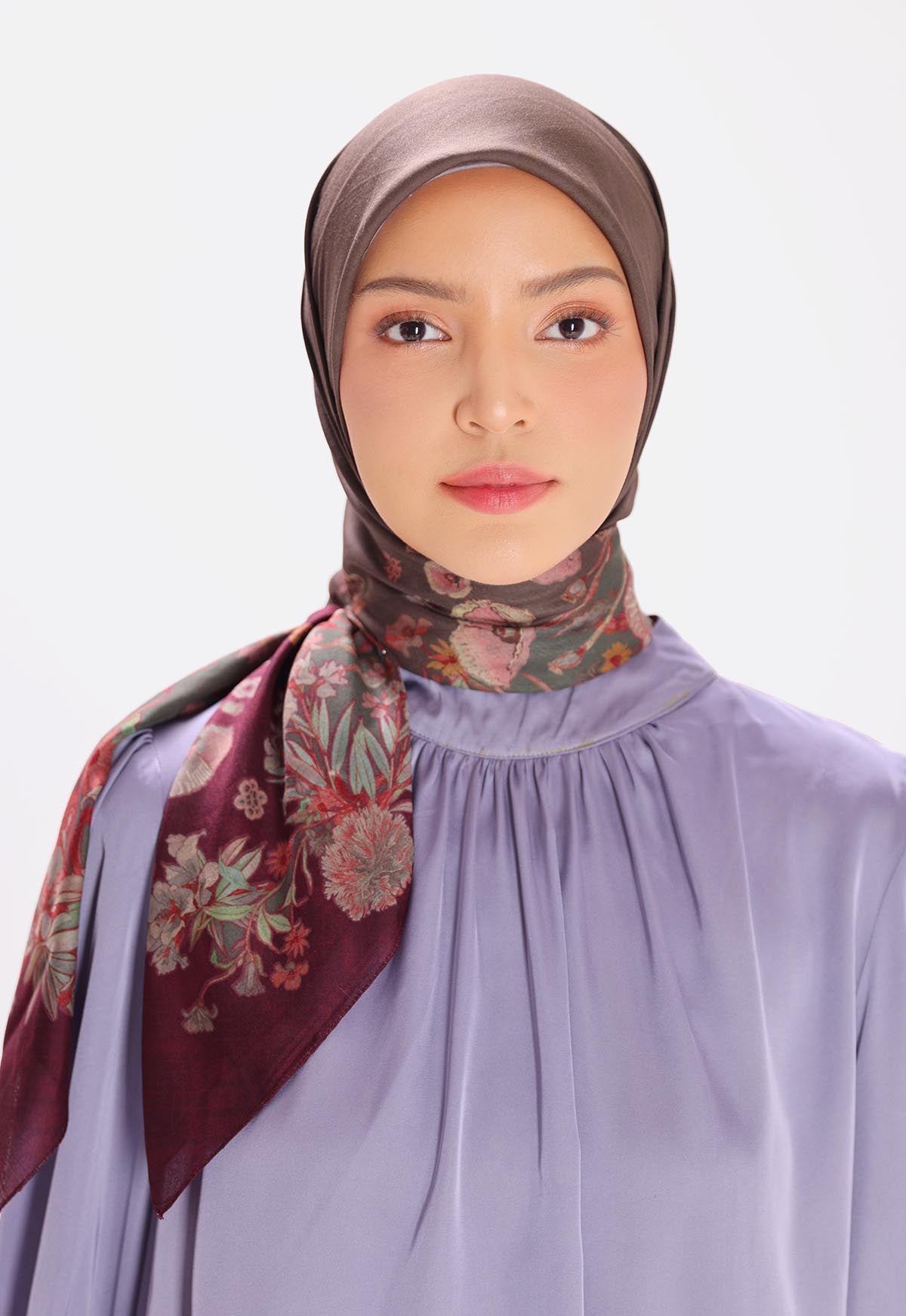 NAMIA SCARF