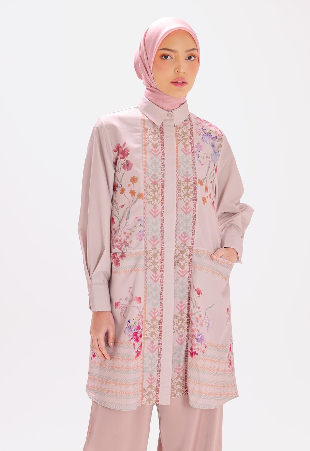 ILANA TUNIC