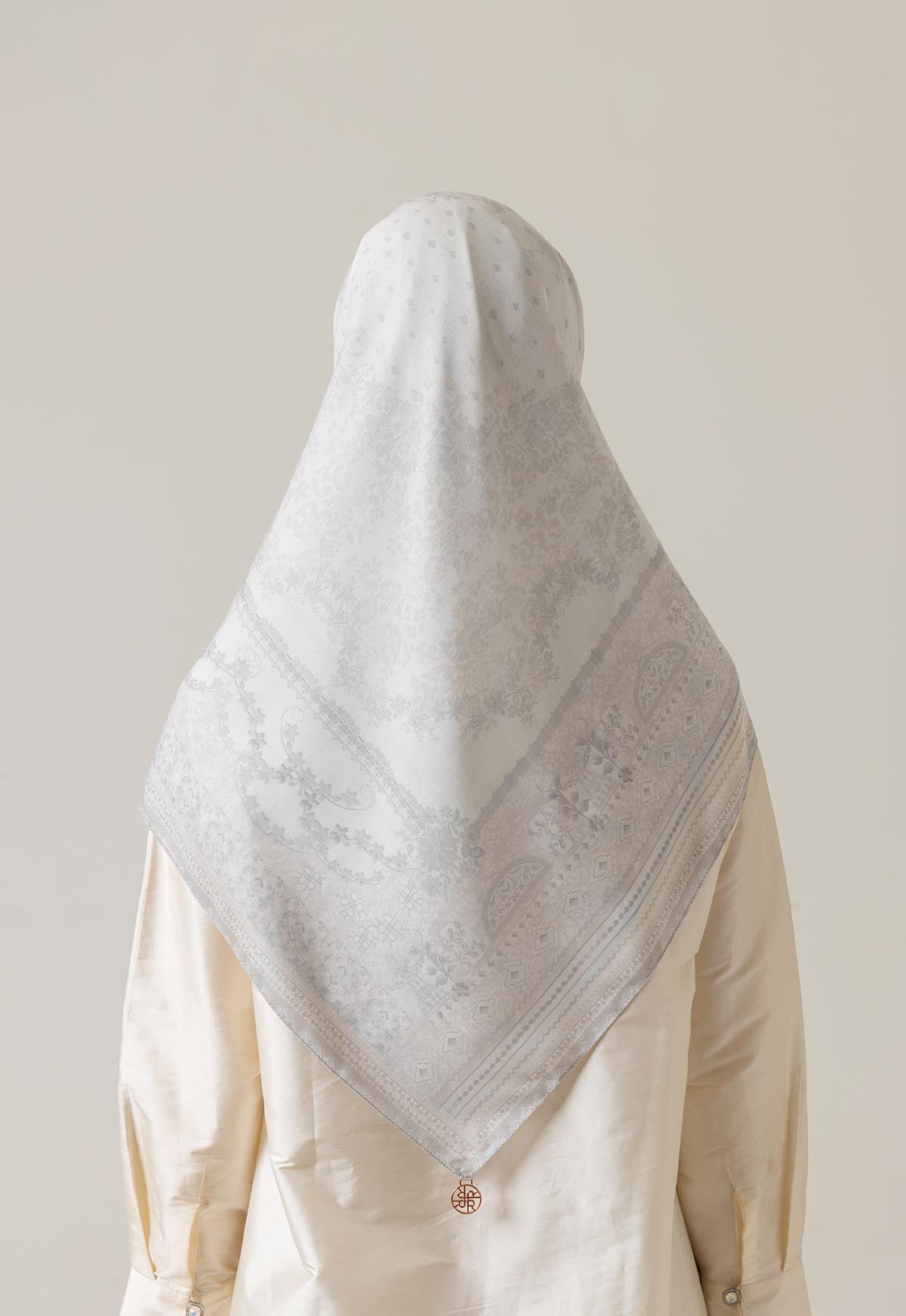 RUZI SCARF