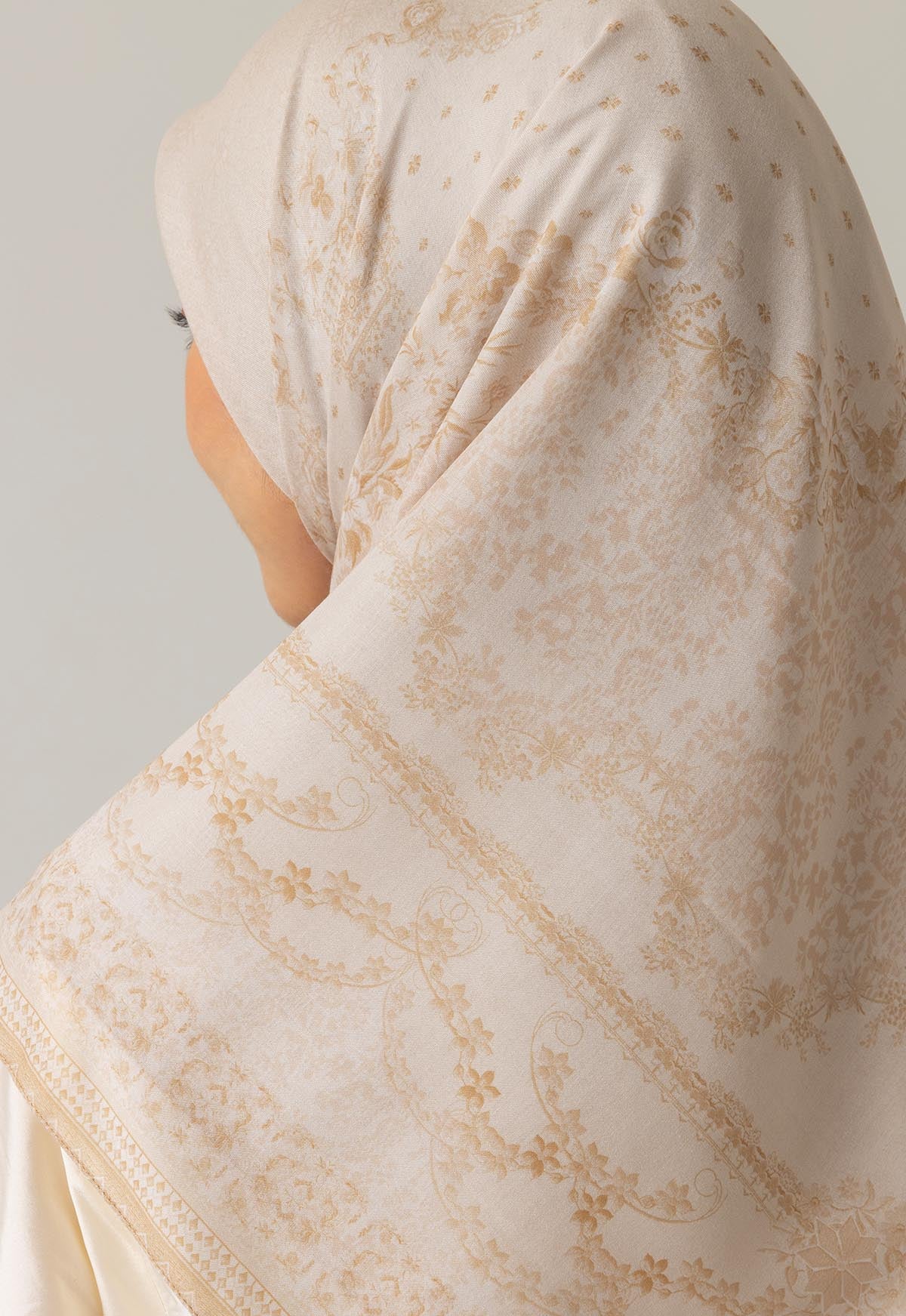 RUZI SCARF