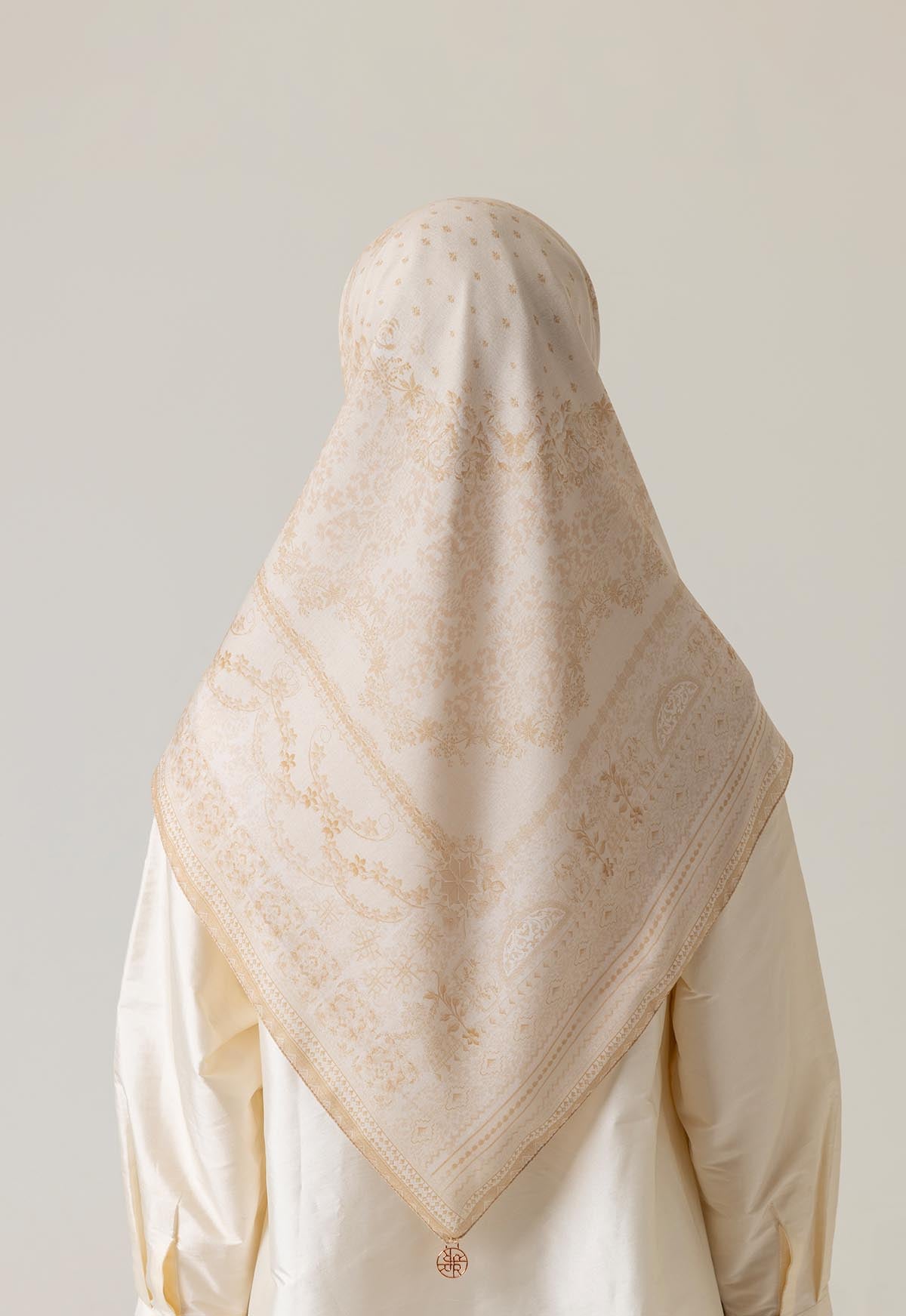 RUZI SCARF