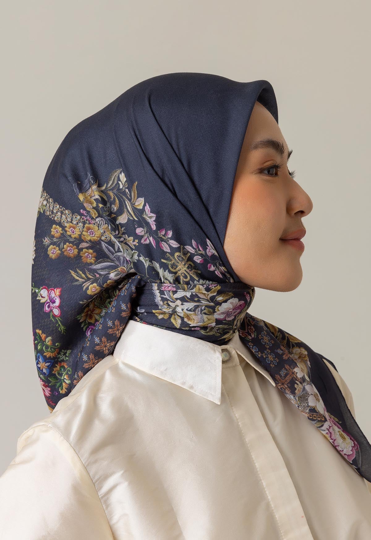 MILICA SCARF