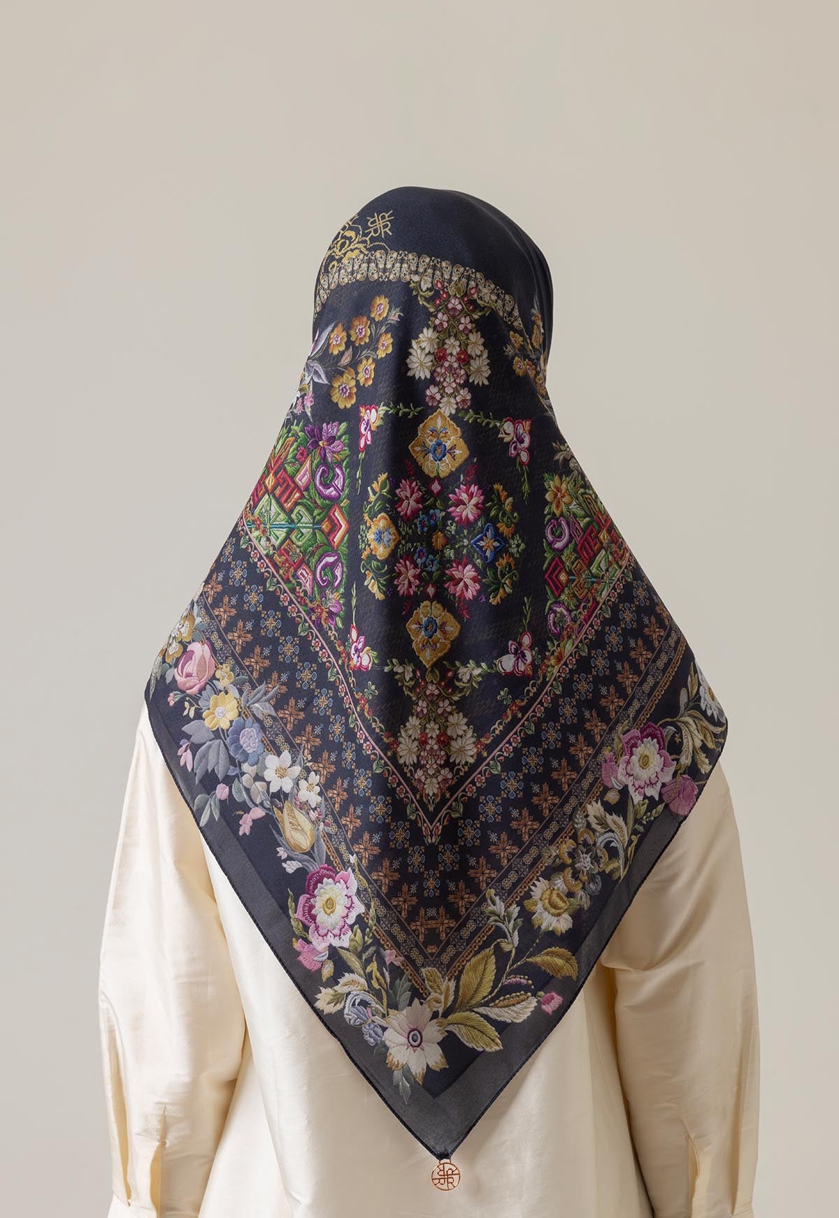 MILICA SCARF