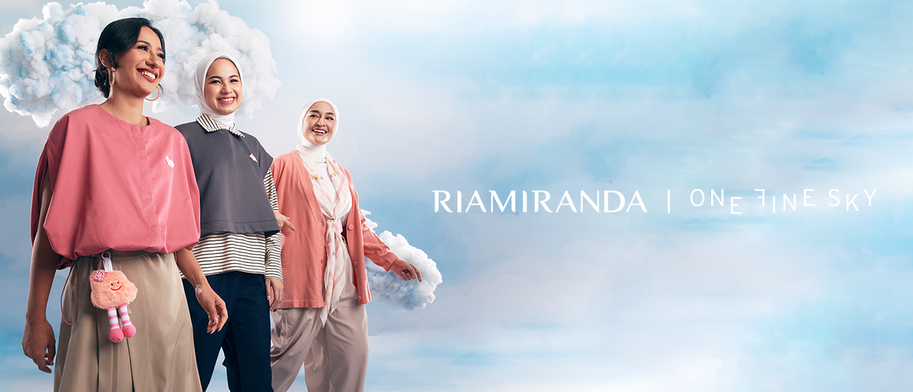 RIAMIRANDA x ONE FINE SKY
