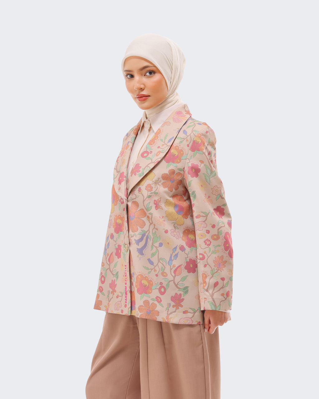 LAVANYA BLAZER