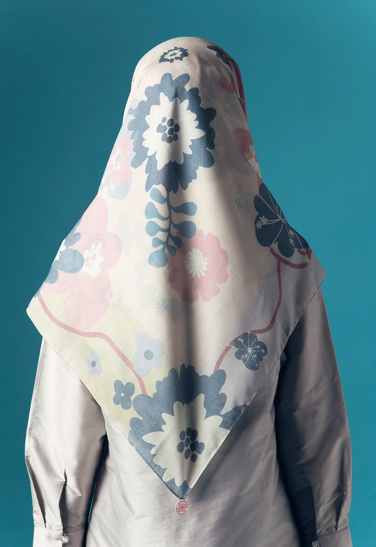 FLAVIA SCARF