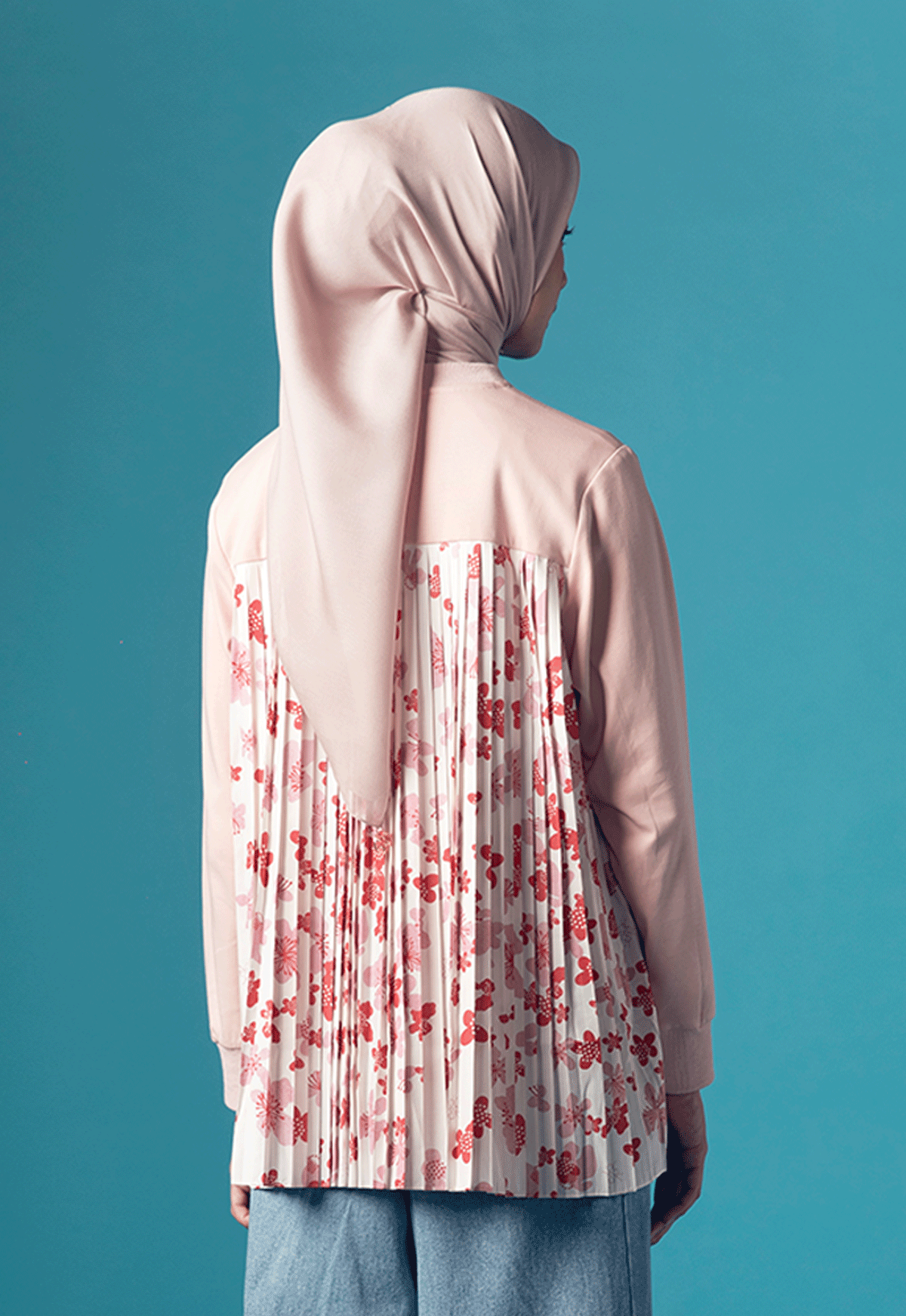 ARULA SWEATSHIRT