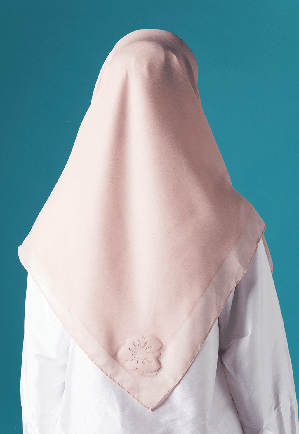 MINOR DEFECT R5 - RORY SCARF