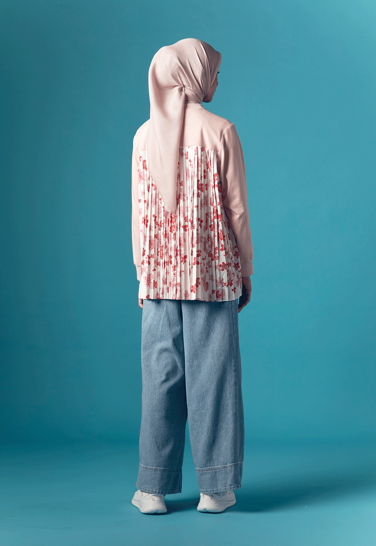 ARULA SWEATSHIRT