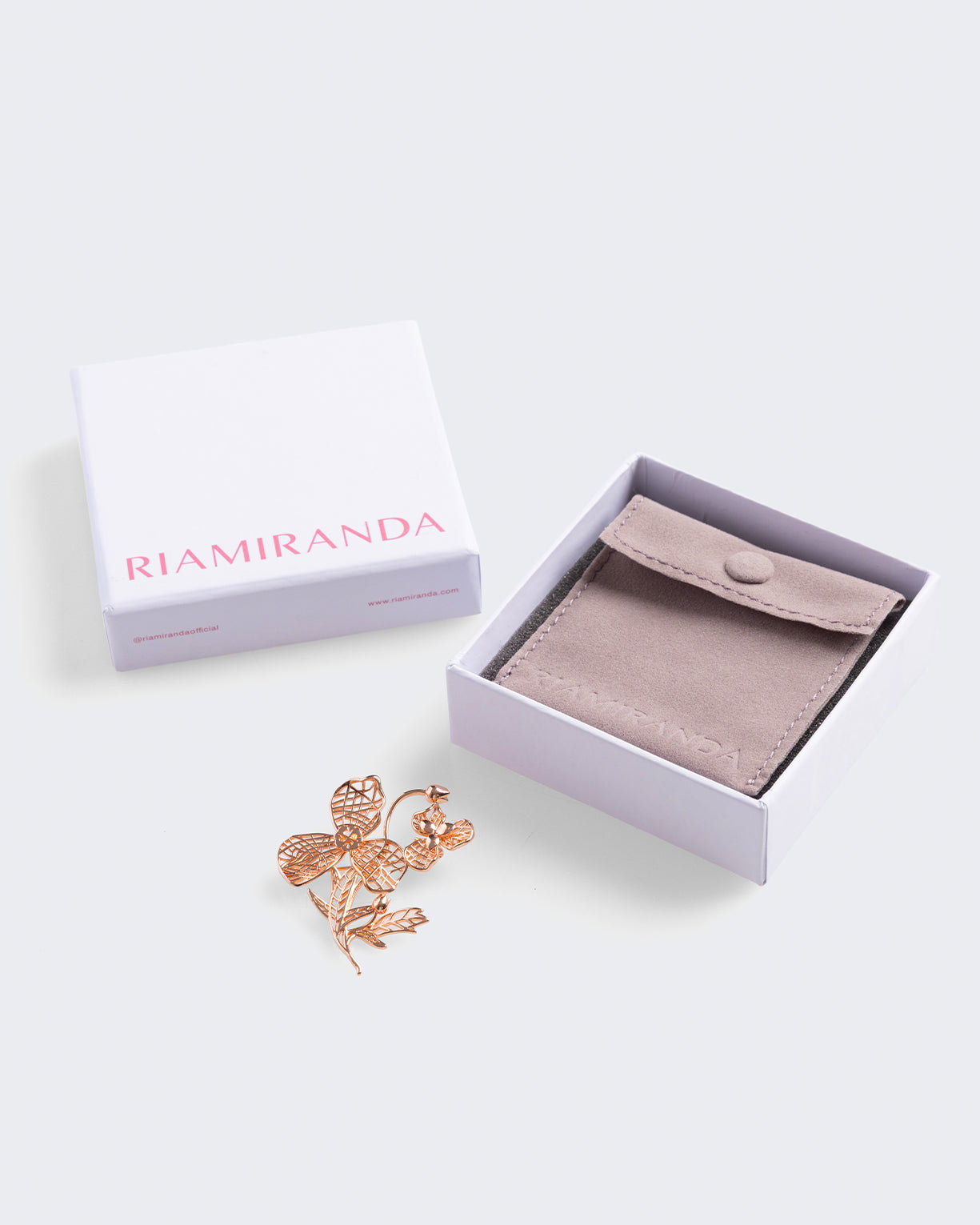 FLEUR BROOCH