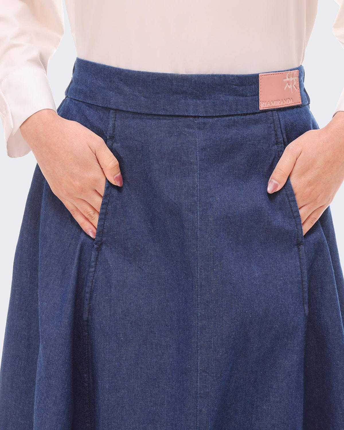 AUDY SKIRT
