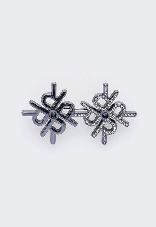 TRIS BROOCH