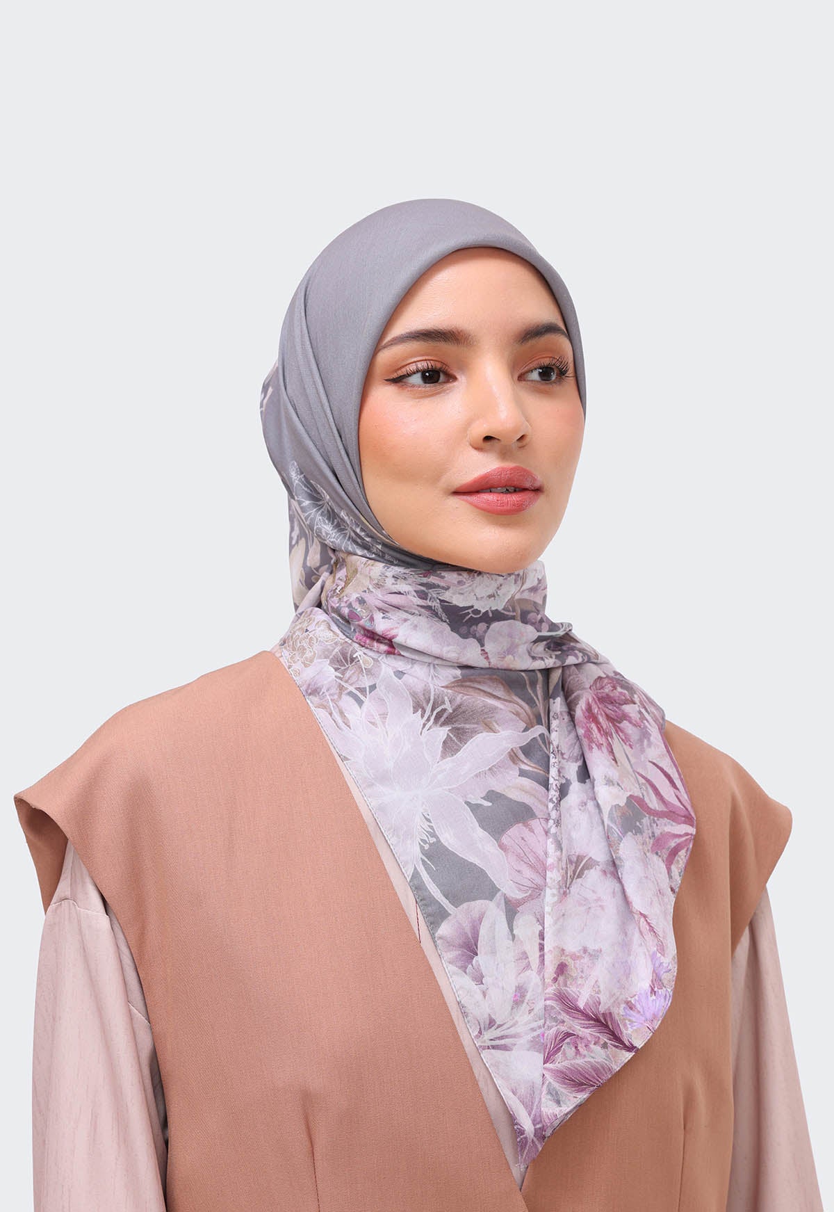 HAURISA SCARF