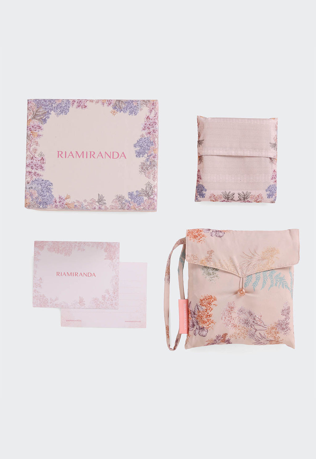 SARIA SET HAMPERS