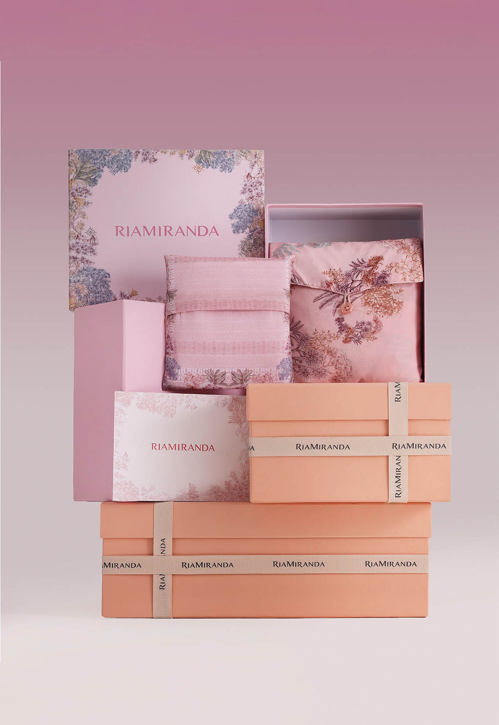 SARIA SET HAMPERS