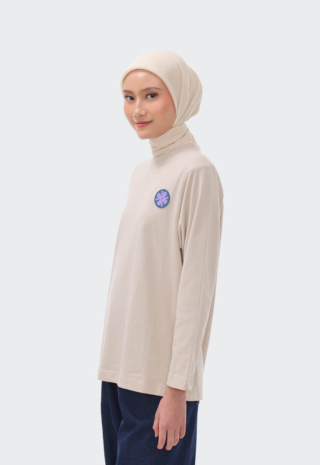 ARELA T-SHIRT
