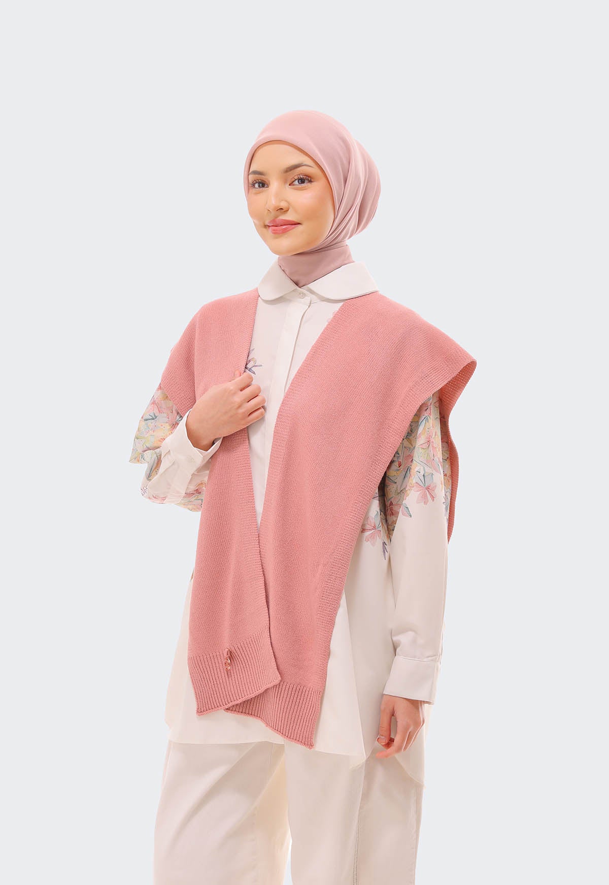 MONDA FAUX CARDI