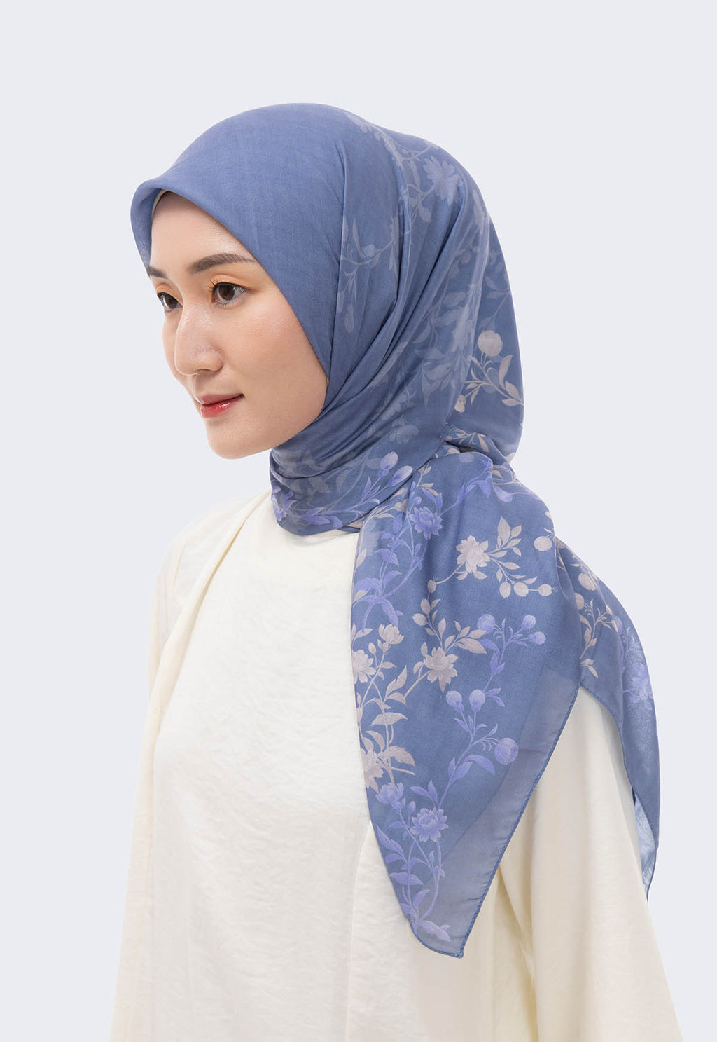 LEANOR SCARF