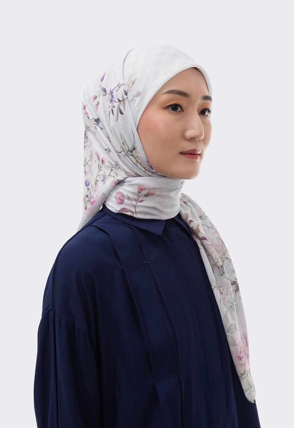 ASHVIA SCARF