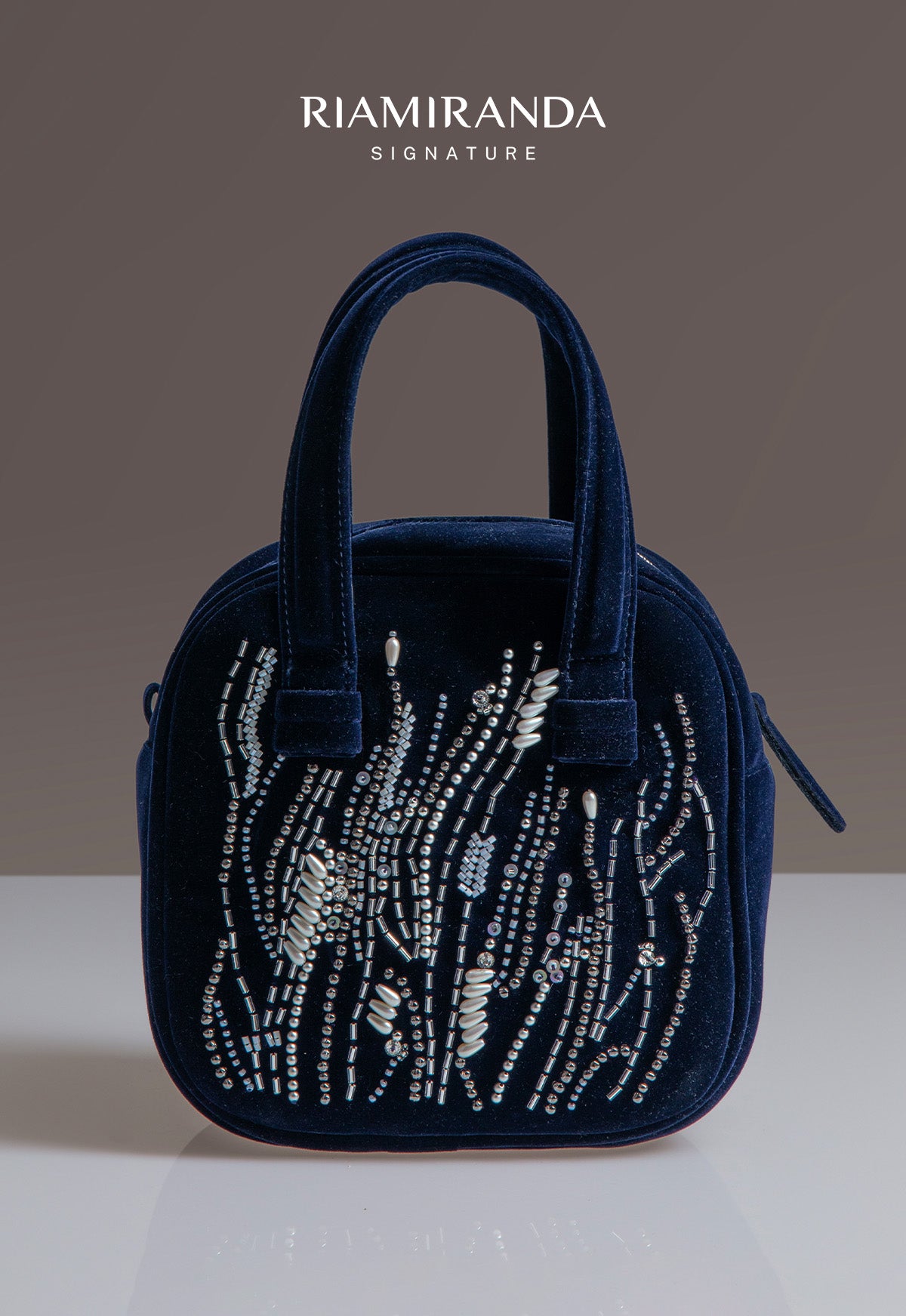 BEADED DUNA BAG