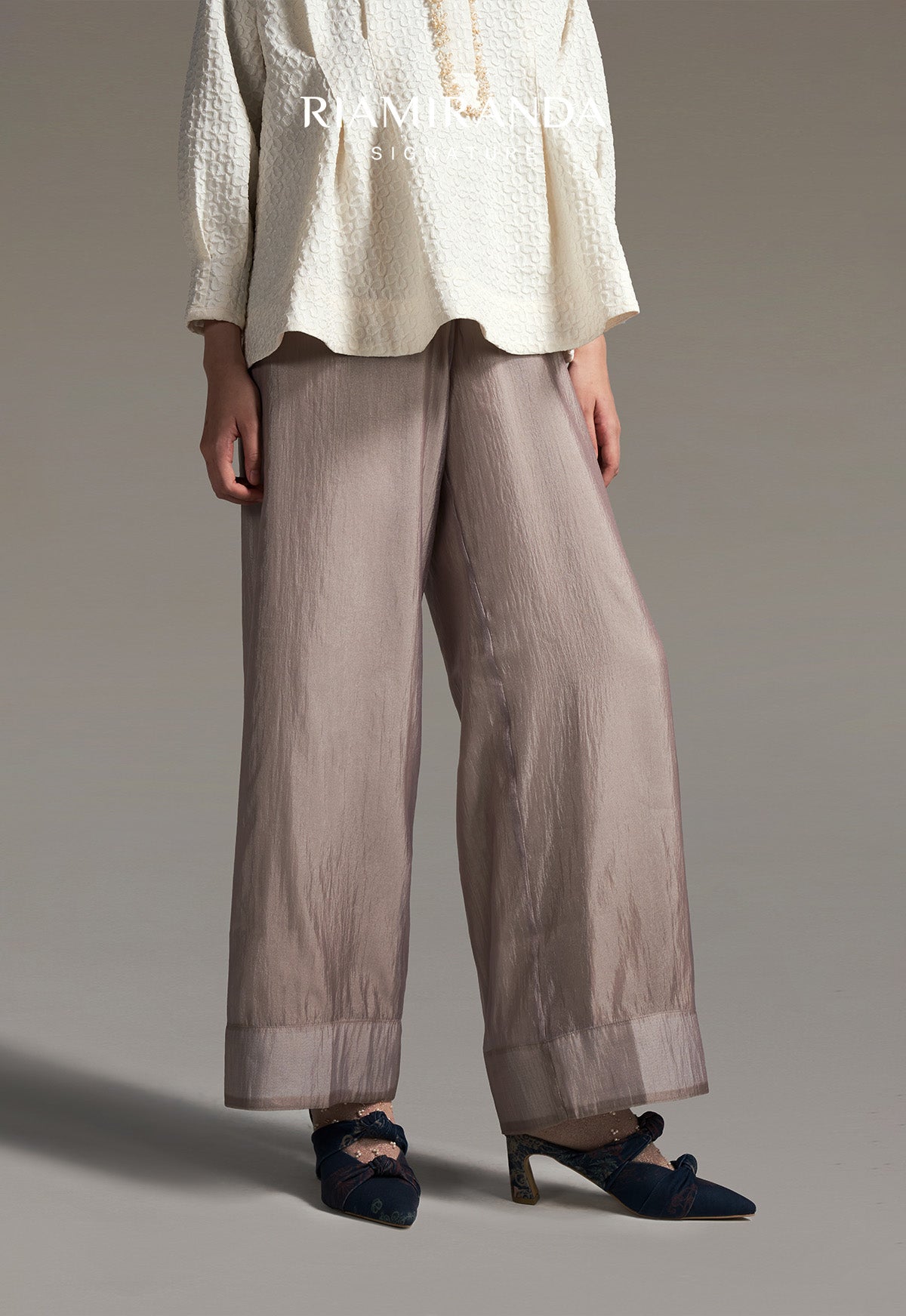 HESORA PANTS