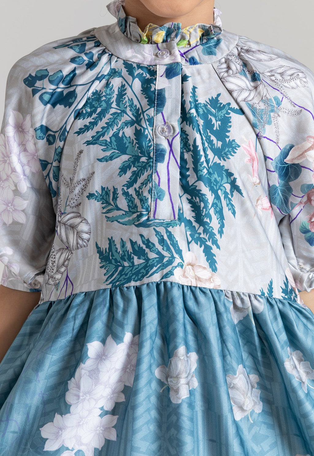 MINOR DEFECT R5 - SABARIS DRESS