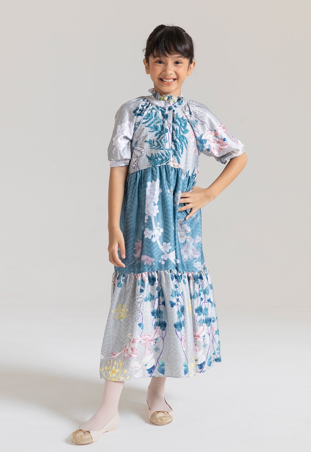 MINOR DEFECT R5 - SABARIS DRESS
