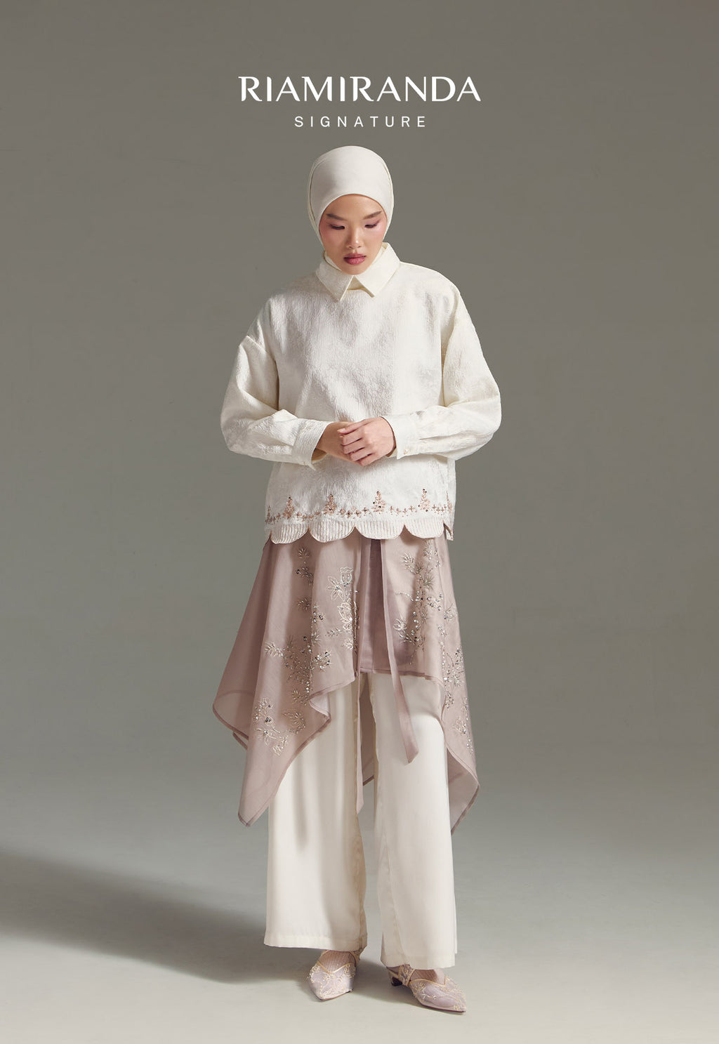 FLO CAPE EXTENDER