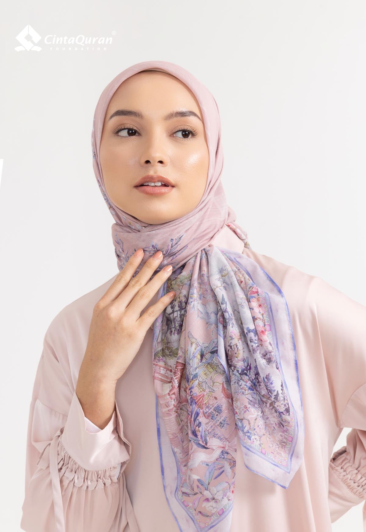 SHIMA SCARF