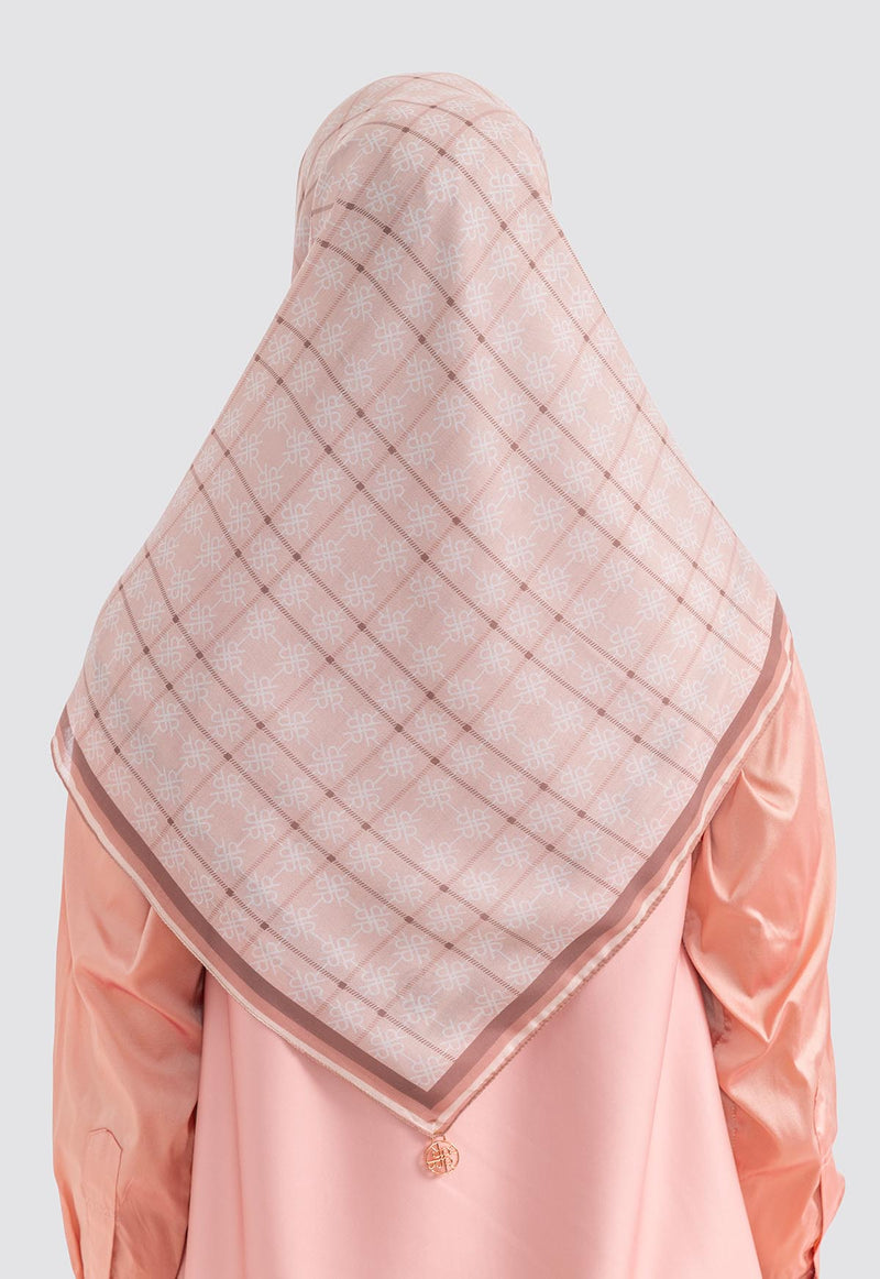 ESHAL SCARF