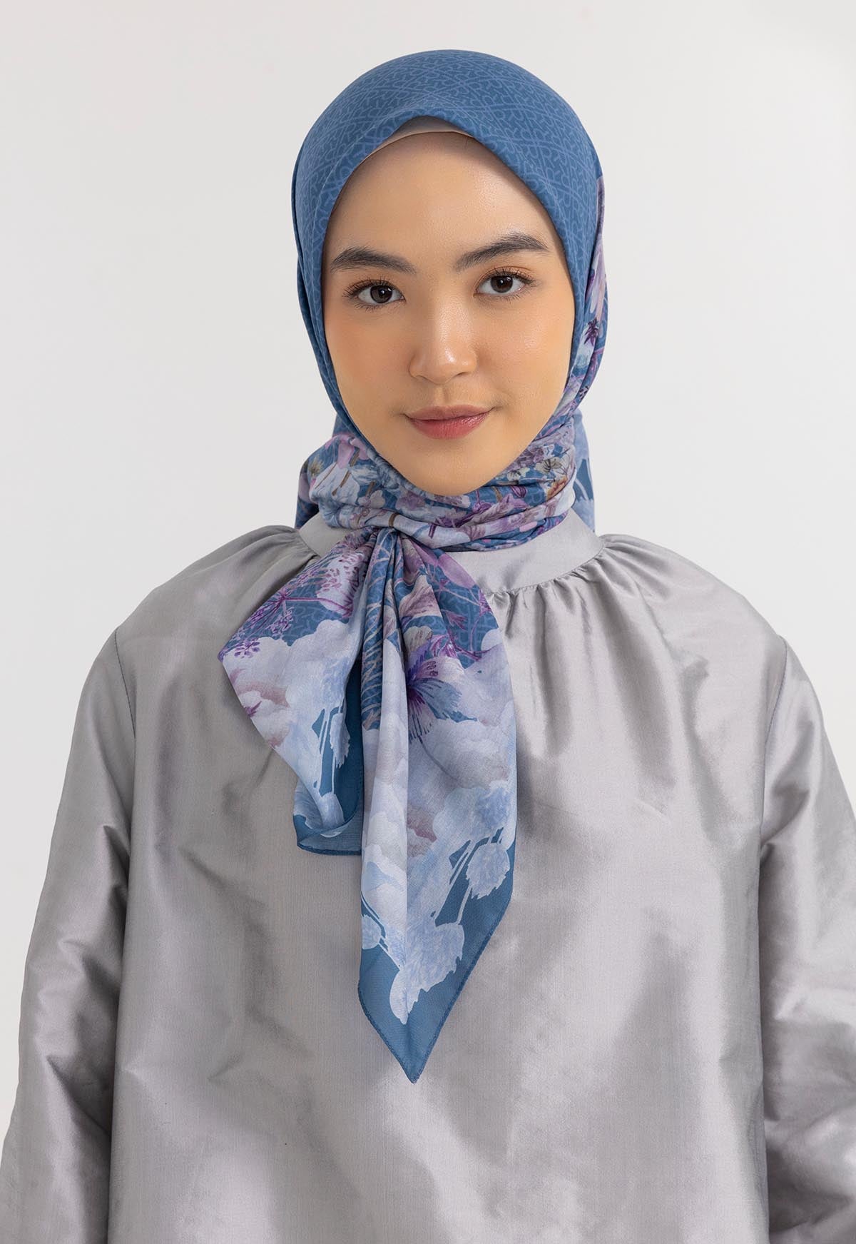 SAMIA SCARF