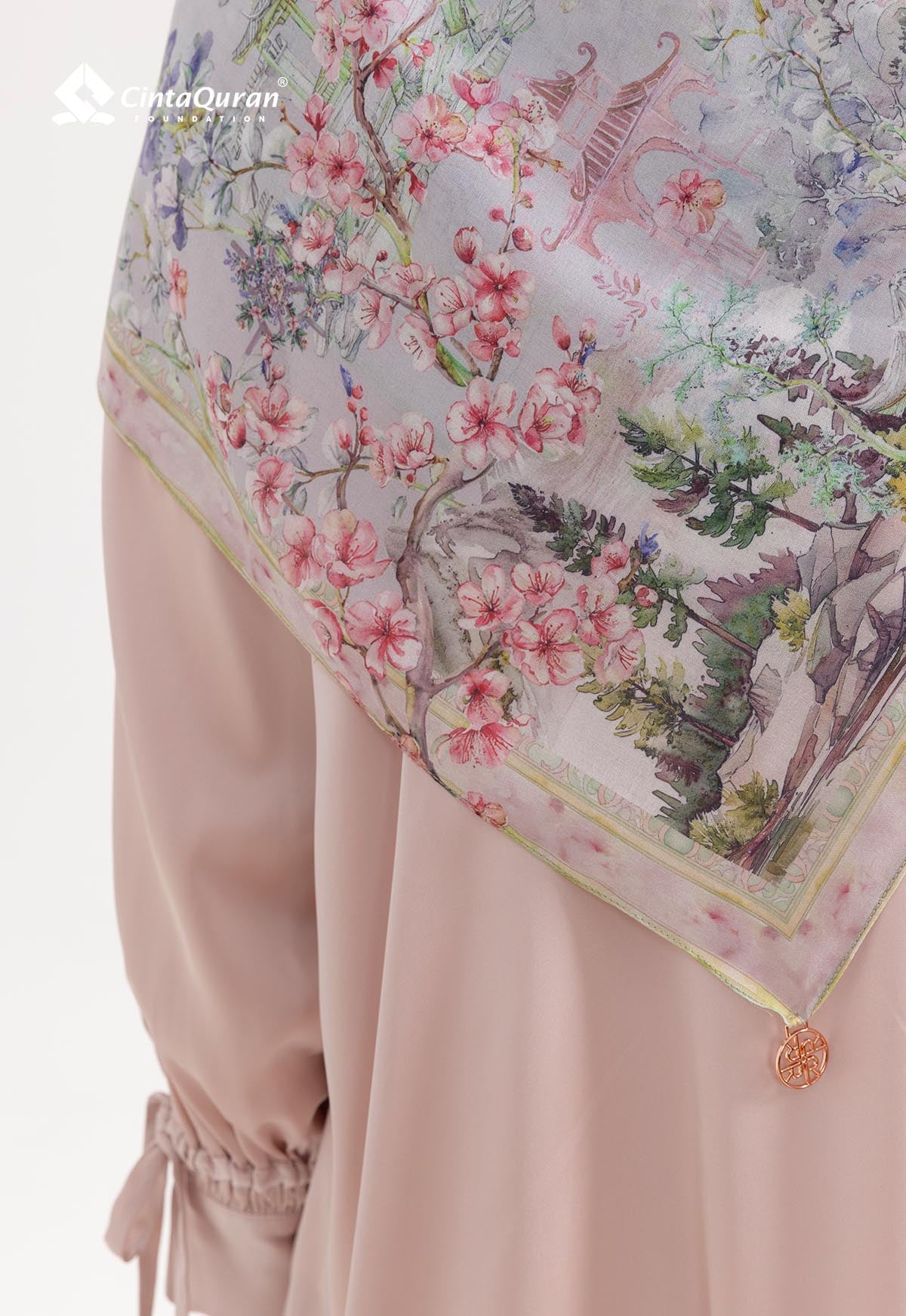 SHIMA SCARF