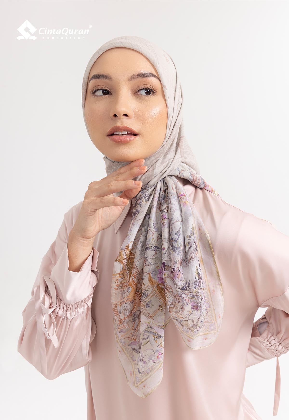 SHIMA SCARF