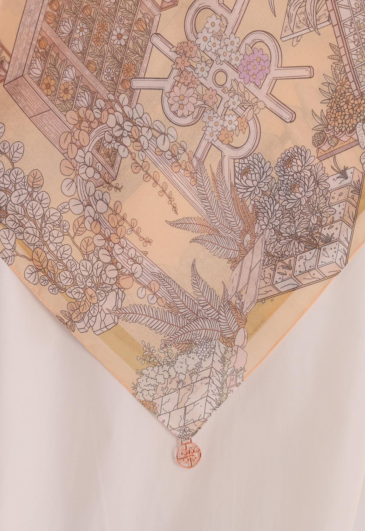 GAELLE SCARF