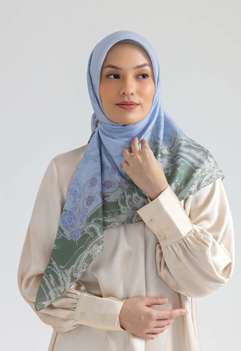 AUROVILLE SCARVES