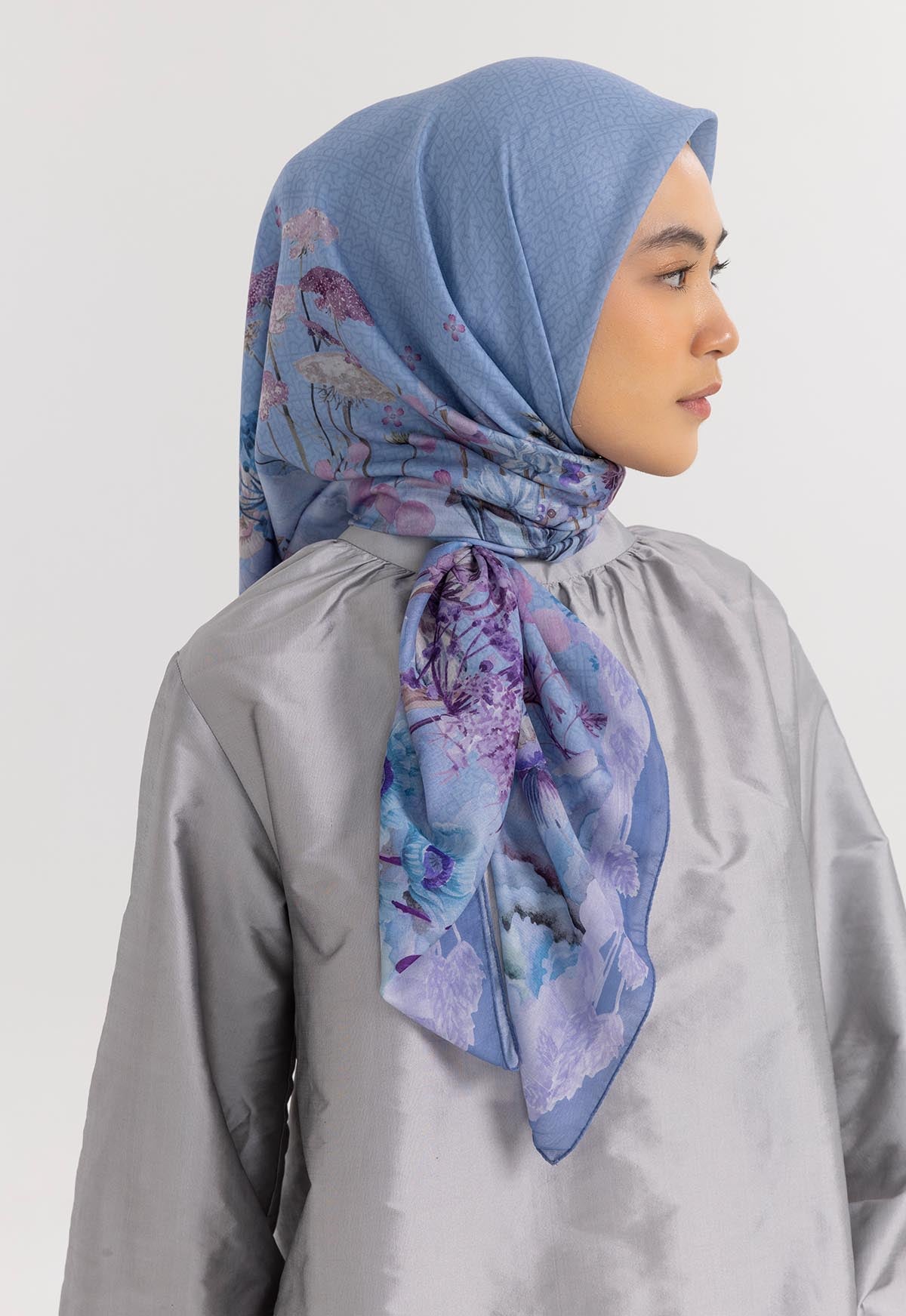 SAMIA SCARF