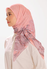 GAELLE SCARF