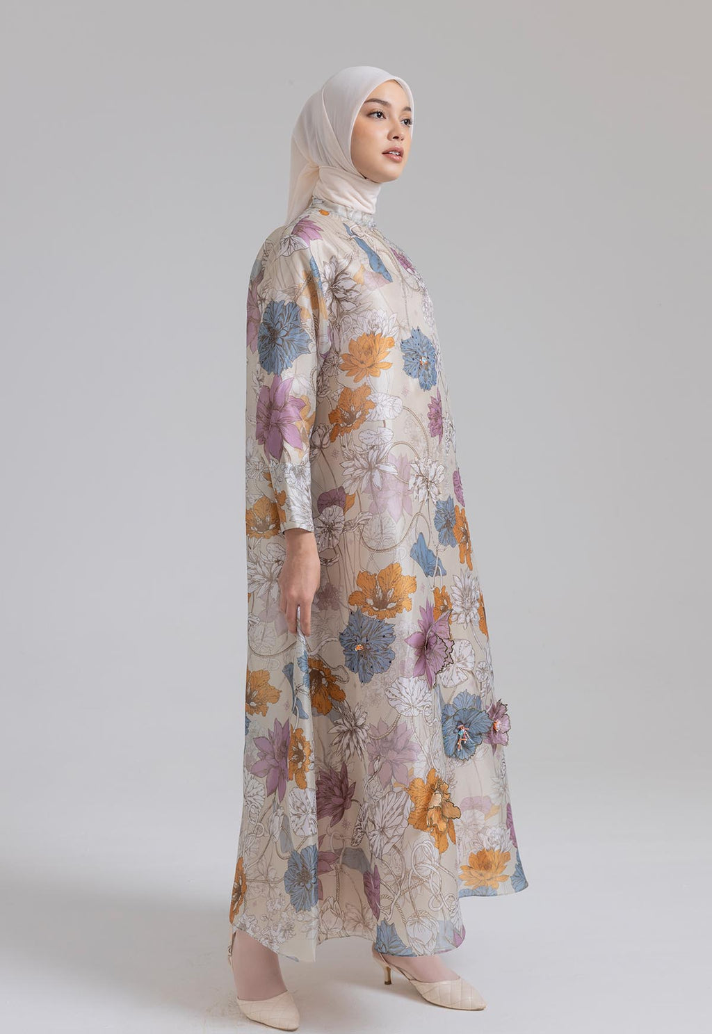 NUCIFERA DRESS