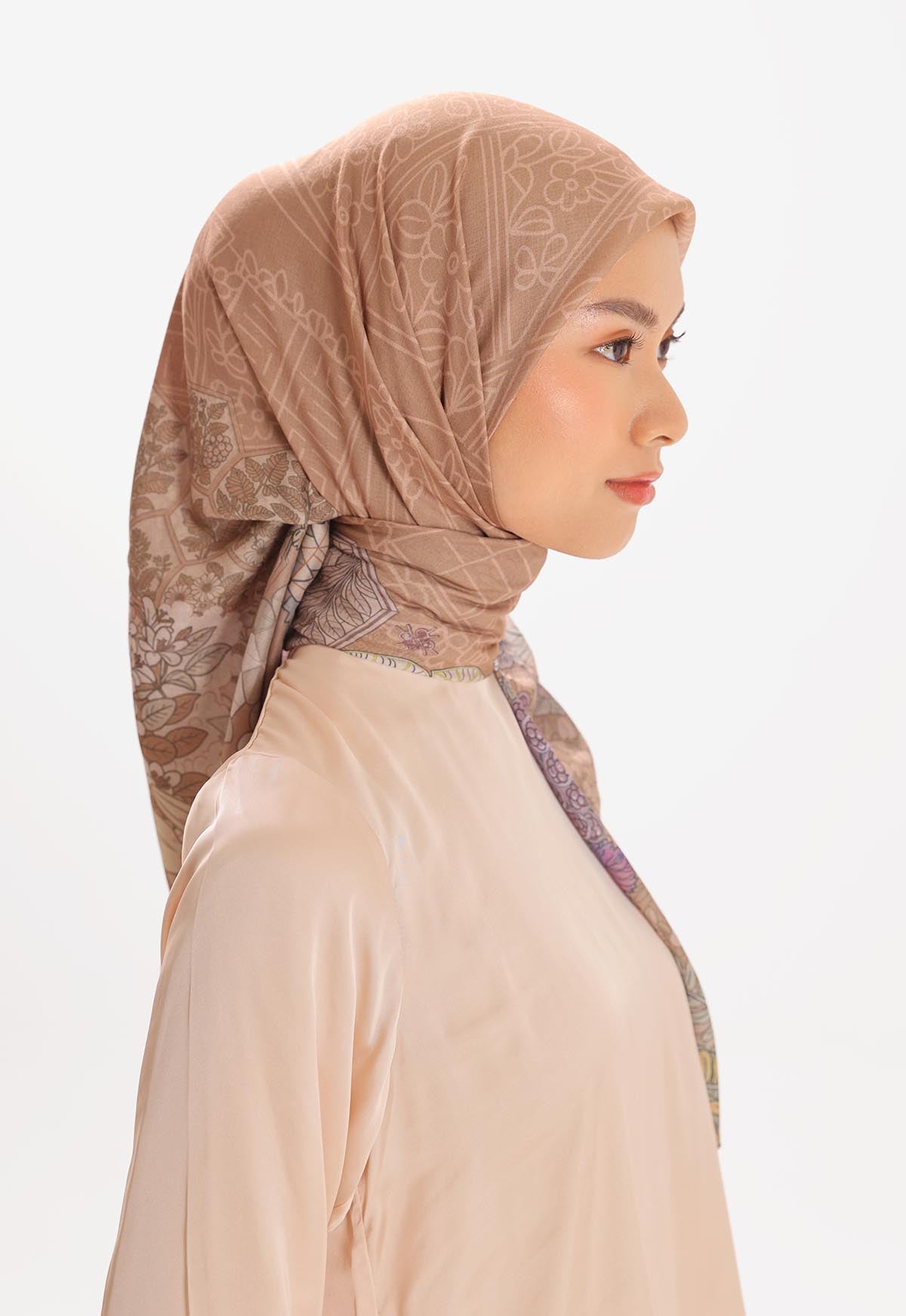 BALIA SCARF