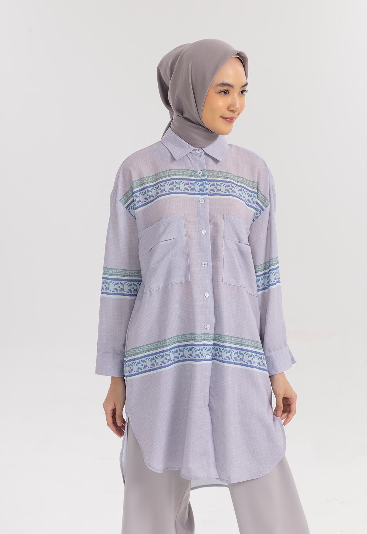QISTIANA SHIRT