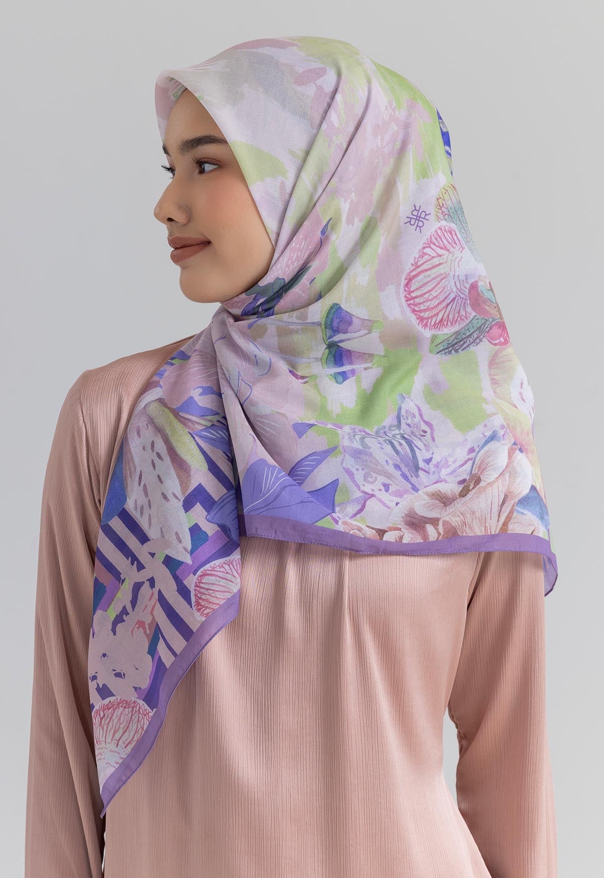 MINOR DEFECT R5 - FLOSSIE SCARF