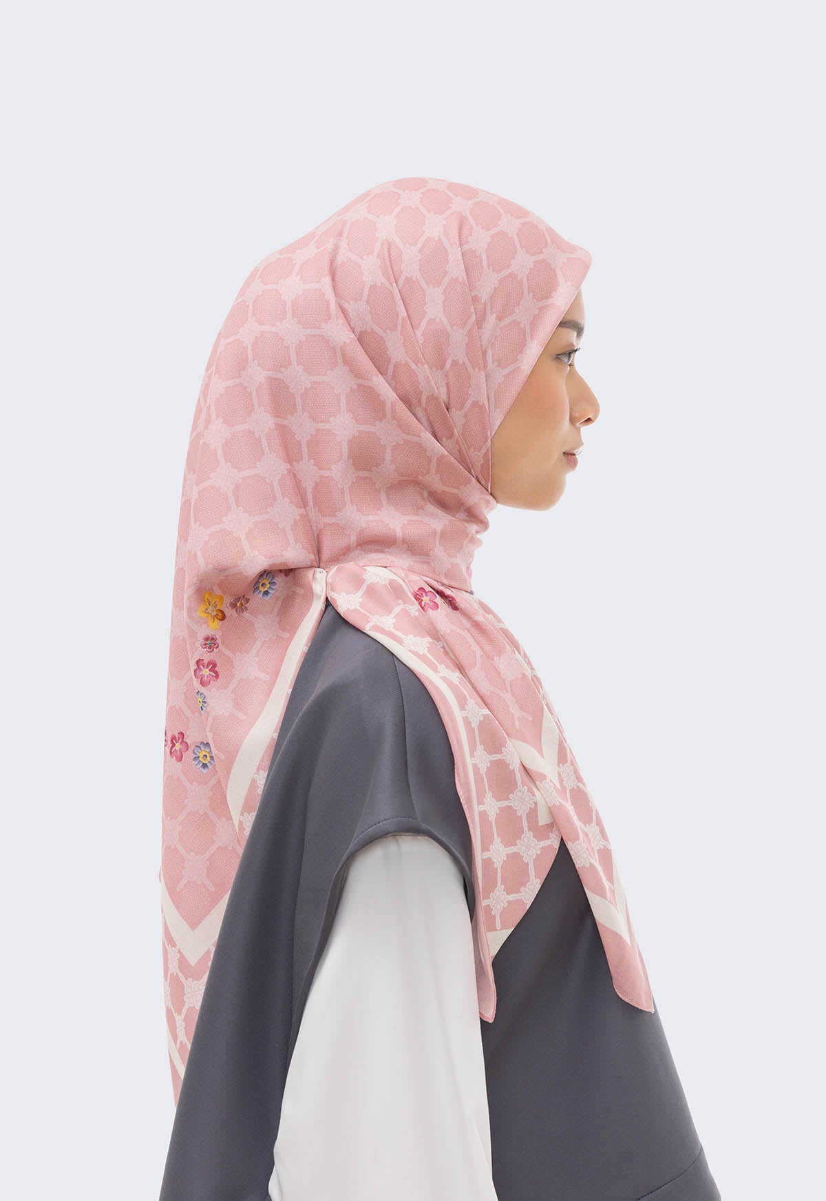 DAISY SCARF