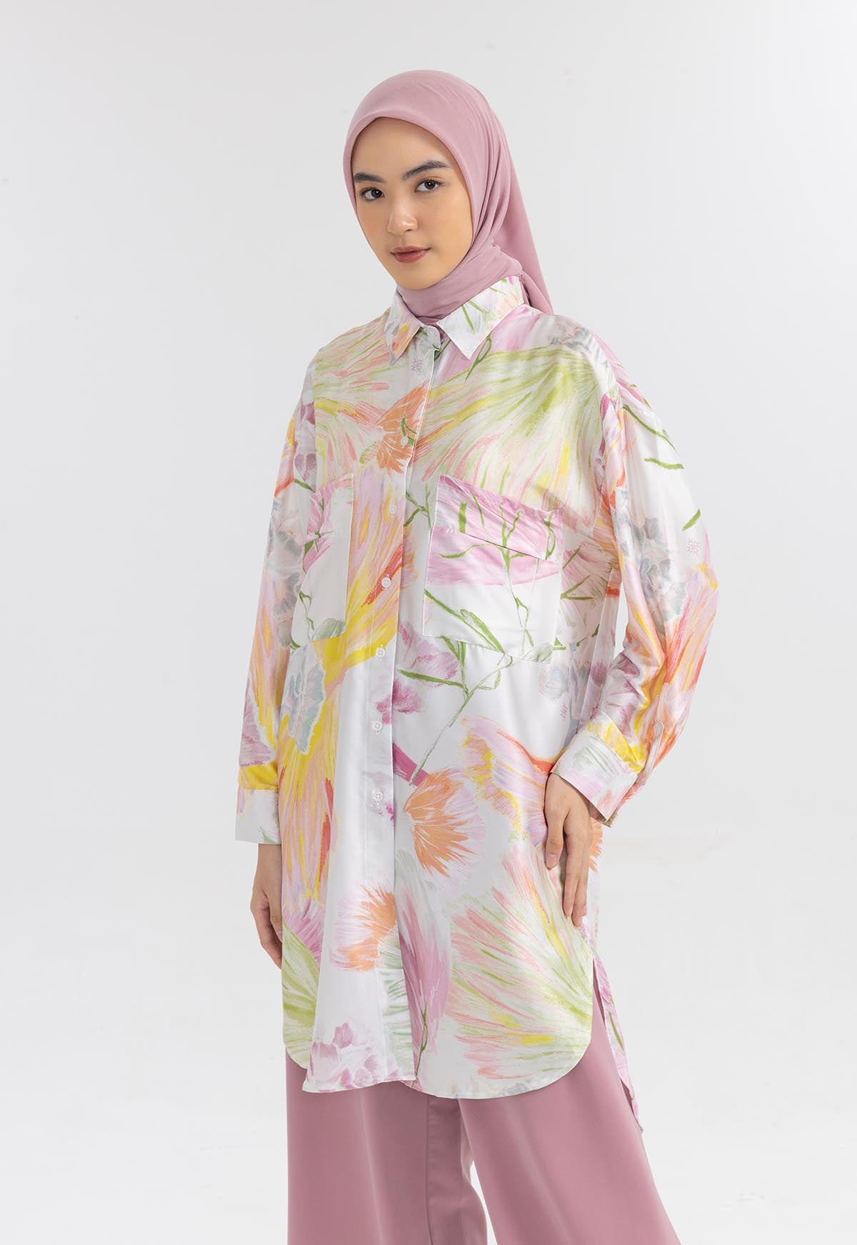 QISTIANA SHIRT