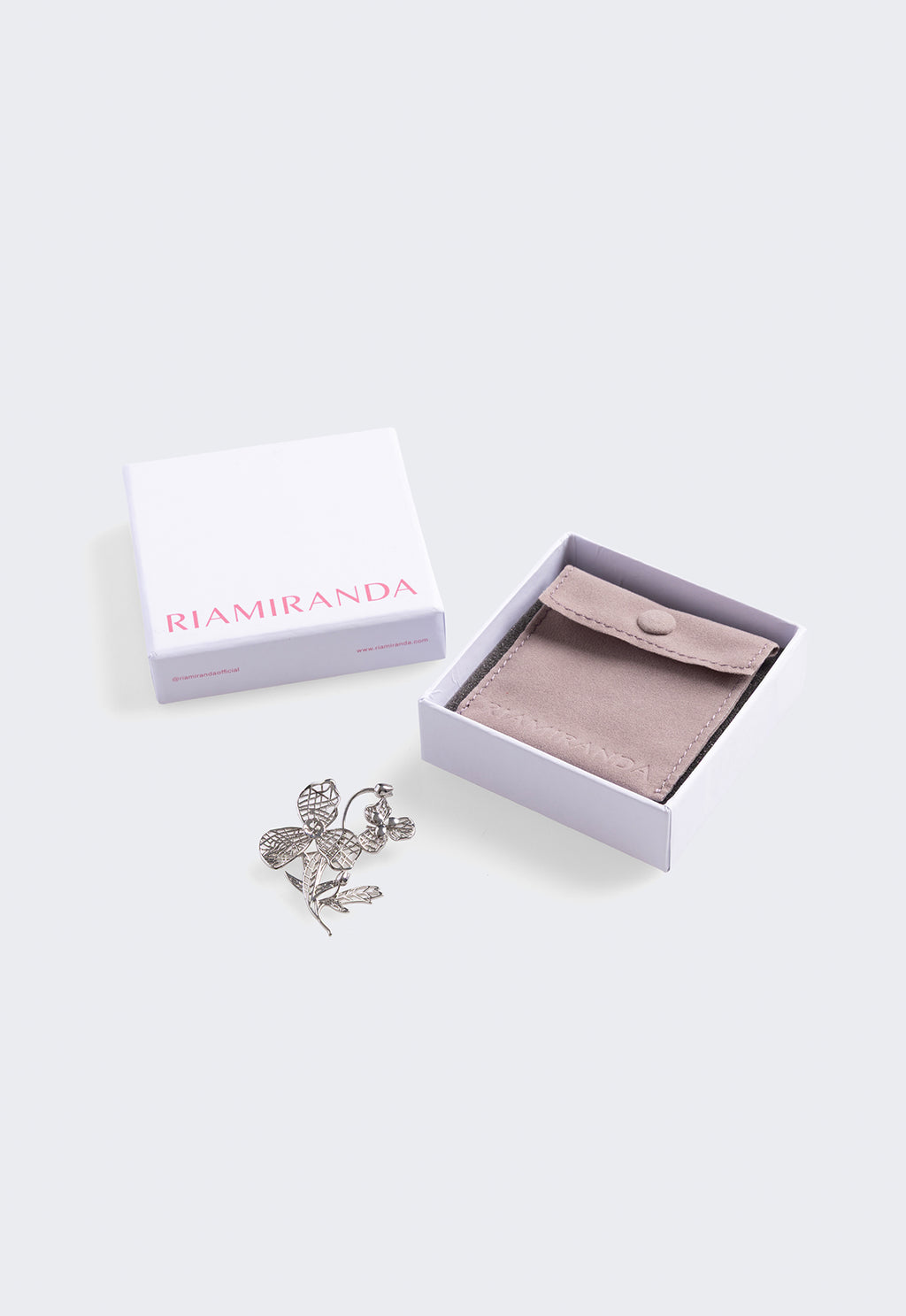 FLEUR BROOCH