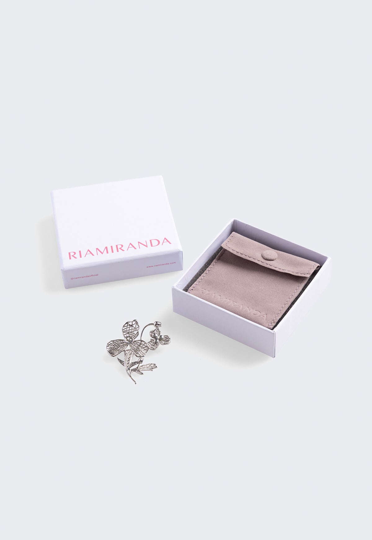 FLEUR BROOCH
