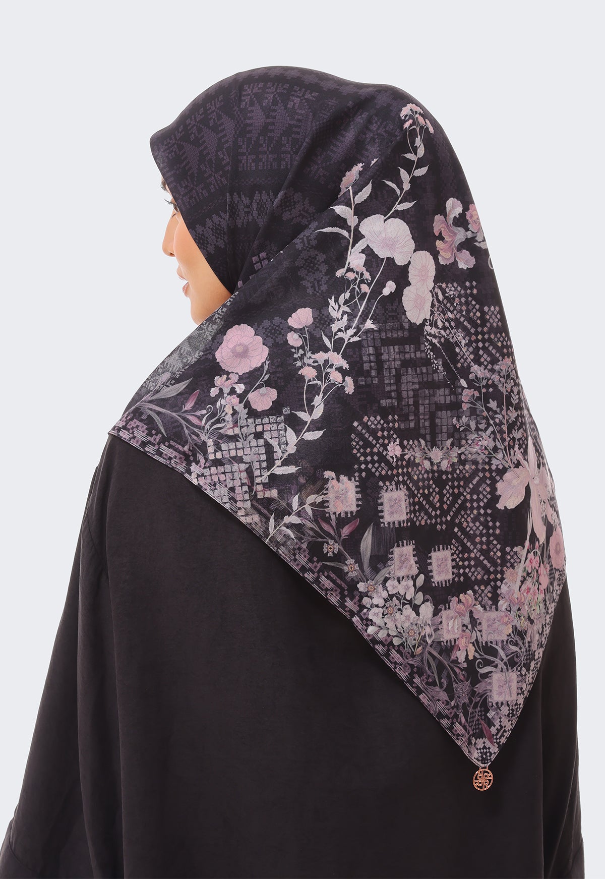 SALMA SCARF