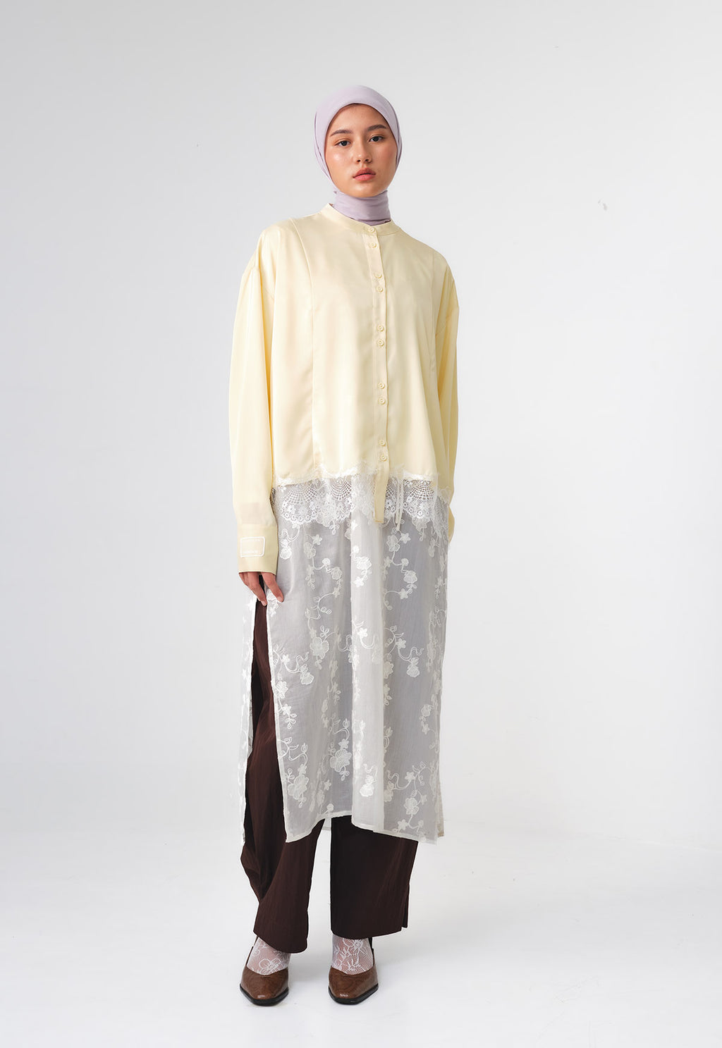 RUNA SILK LACE TOP